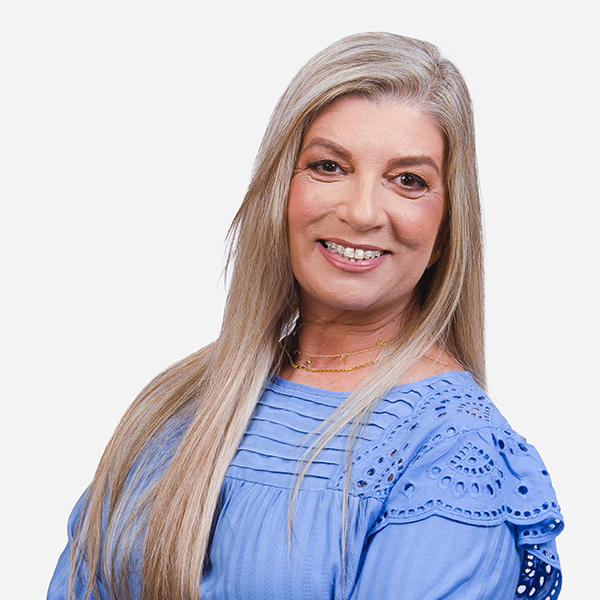 Foto da Professora Karla Osíris Freire Leal Viana.